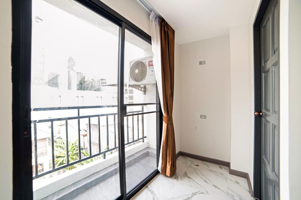 Roomquest Sukhumvit36 Bts Thonglor Bangkok Luaran gambar